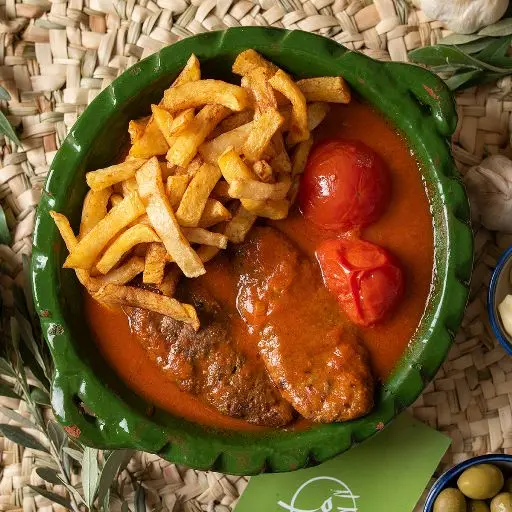 کباب تابه ای با سس گوجه 