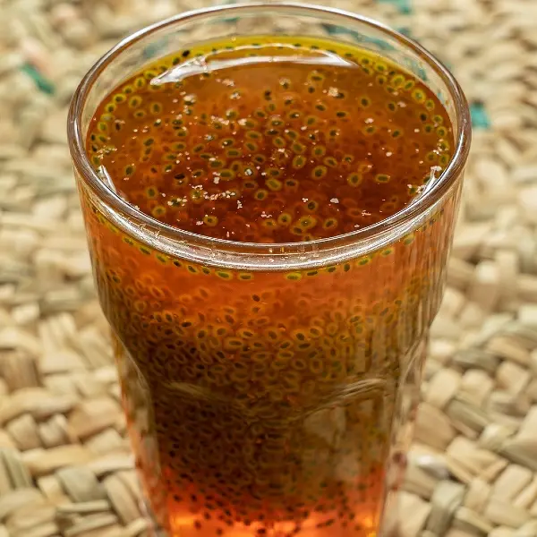 زعفران و تخم شربتی